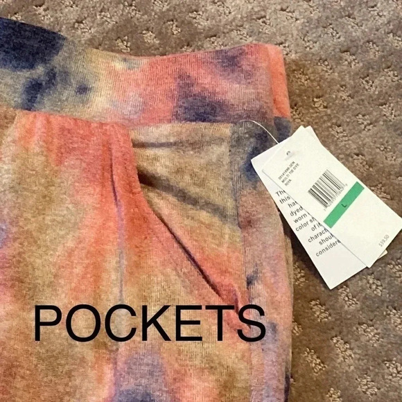 🌻 Set of Adorable lounging pants 🌻 - Picture 3 of 7